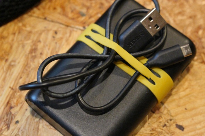 Anker Powercore 10000HAGバンド